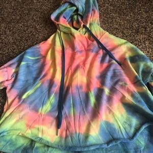 Tie-dye cropped sweater.